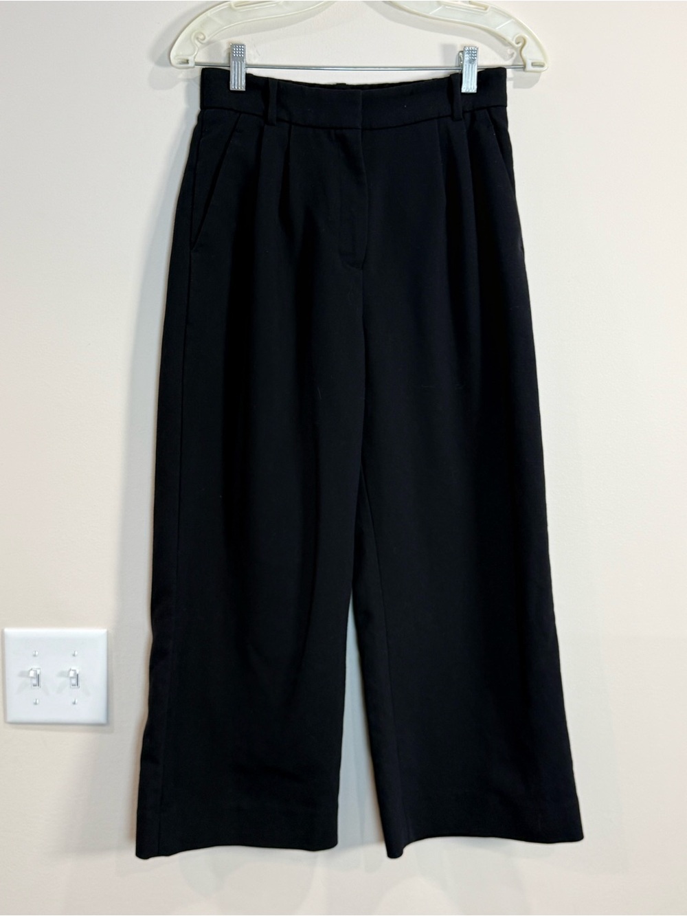🔥Abercrombie & Fitch Women’s Classic Wide-Leg Black Pants Size 27 EUC🔥